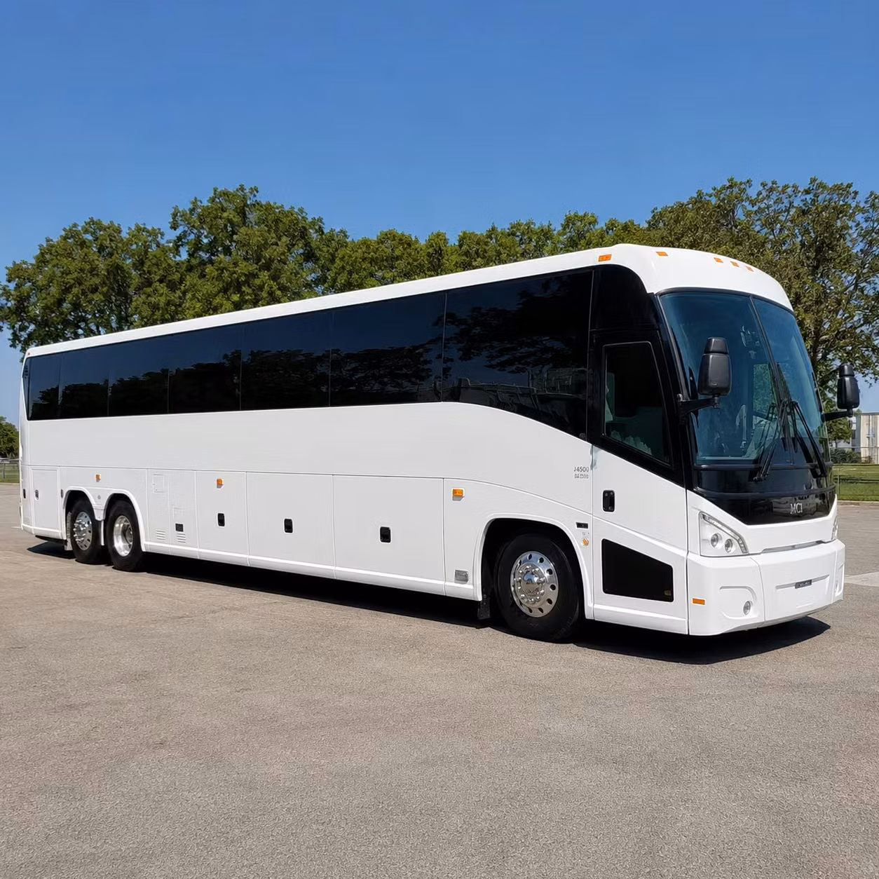concert bus rentals to american airlines center and dos equis pavilion from allen
